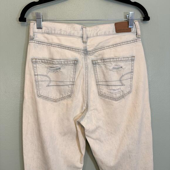 American Eagle Jeans Womens 2 Blue Light Wash Denim Straight Mid Rise Distressed - Picture 4 of 9